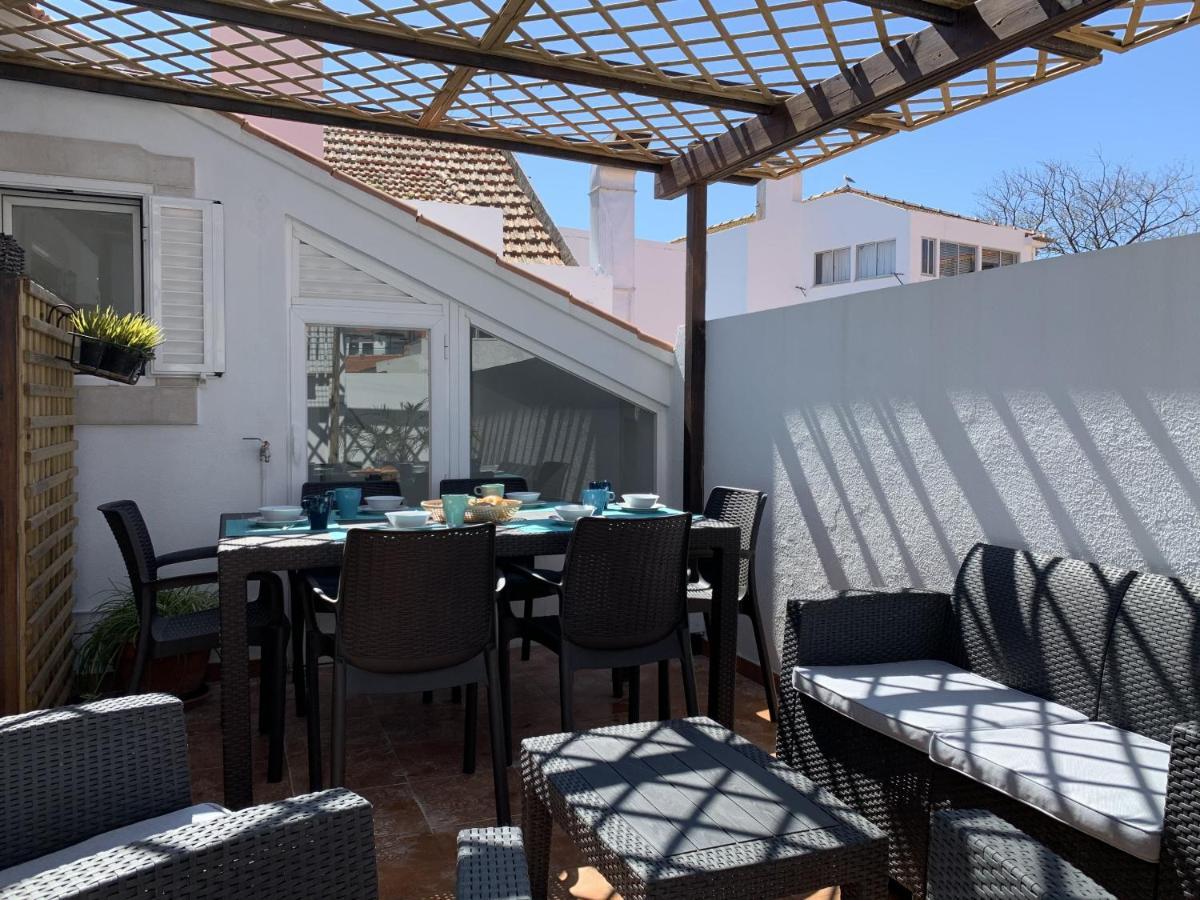 Duplex Apartment With Terrace In Cascais Downtown Bagian luar foto