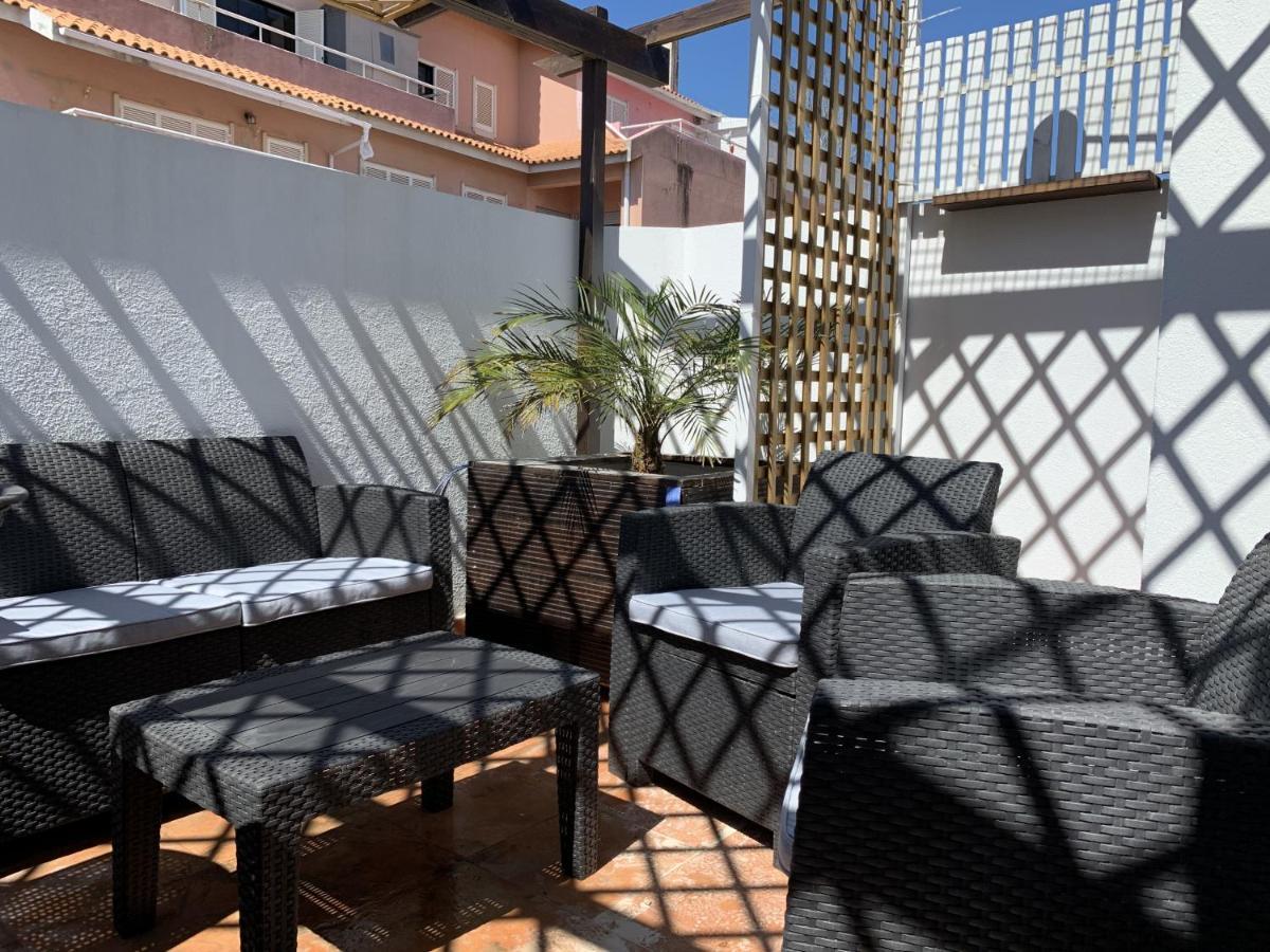 Duplex Apartment With Terrace In Cascais Downtown Bagian luar foto