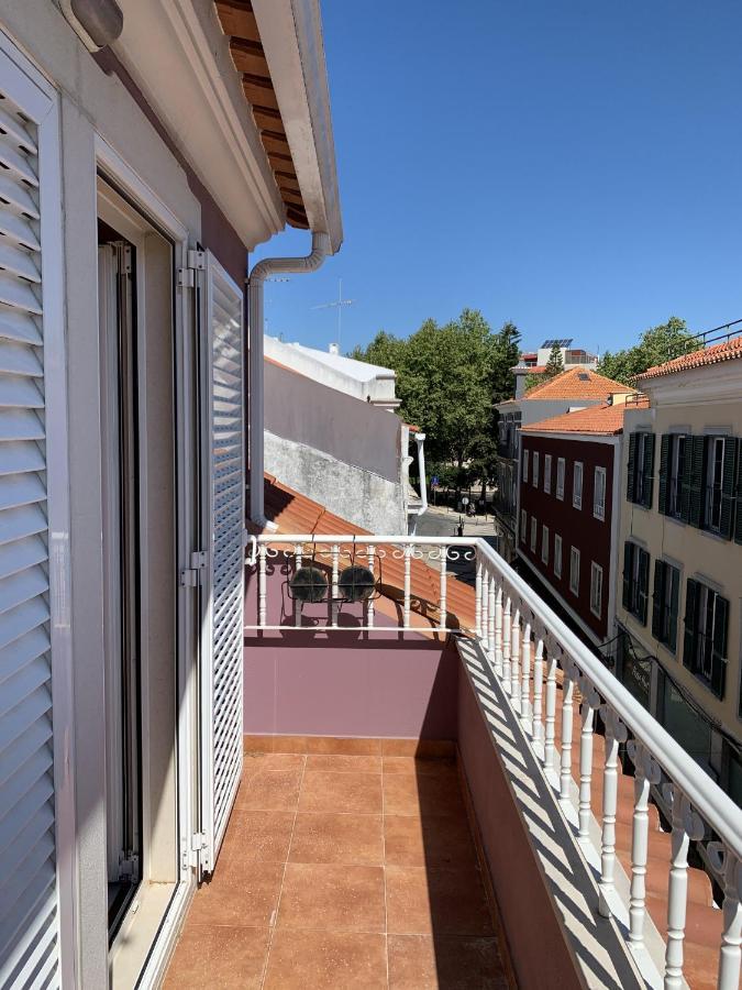 Duplex Apartment With Terrace In Cascais Downtown Bagian luar foto